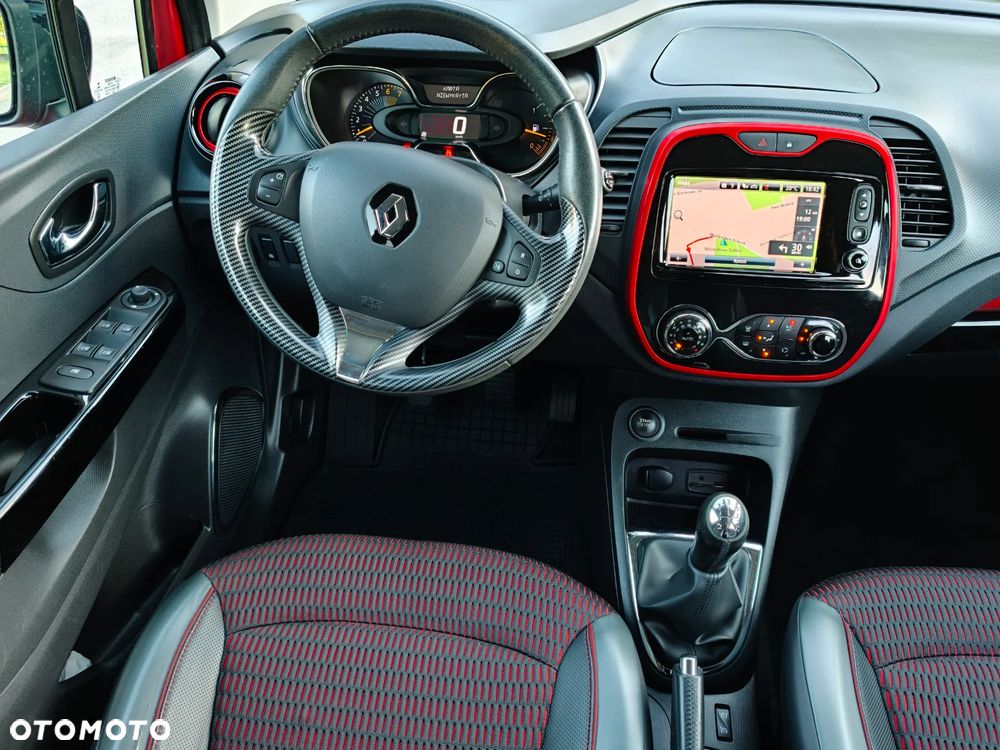 Renault Captur 0.9 Energy TCe Helly Hansen - 25