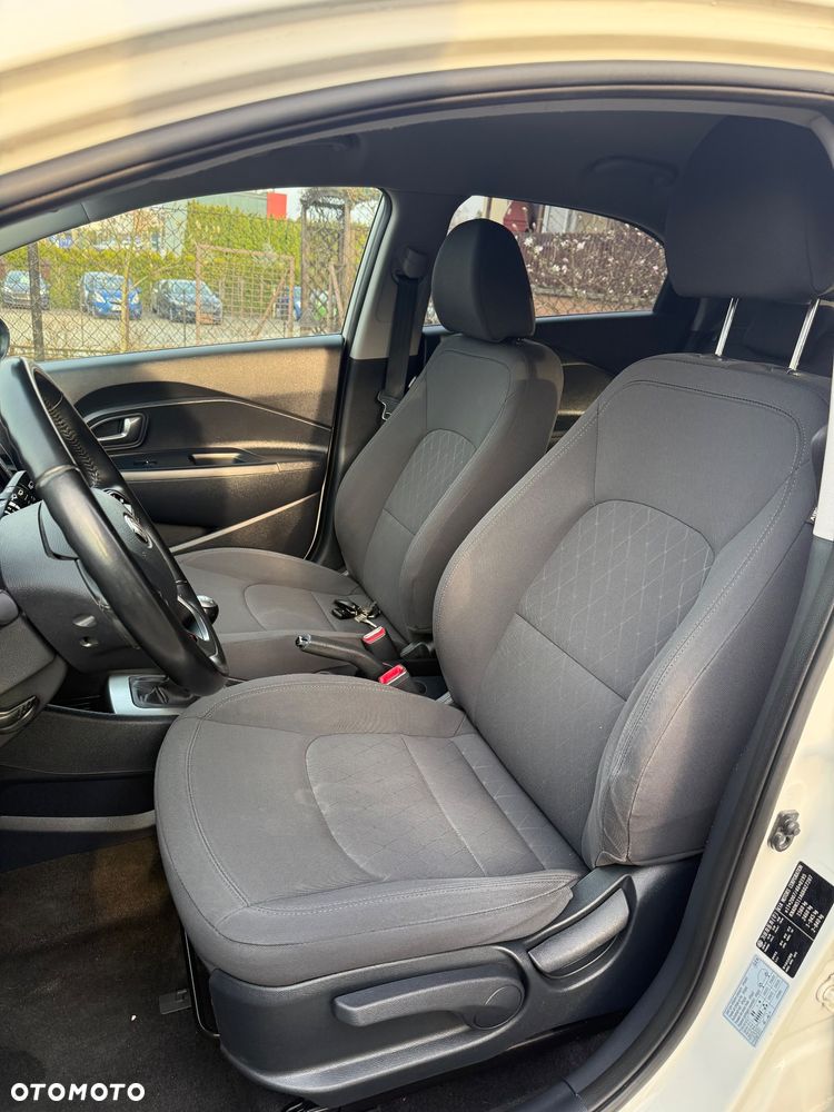 Kia Rio 1.2 Dream-Team Edition - 12