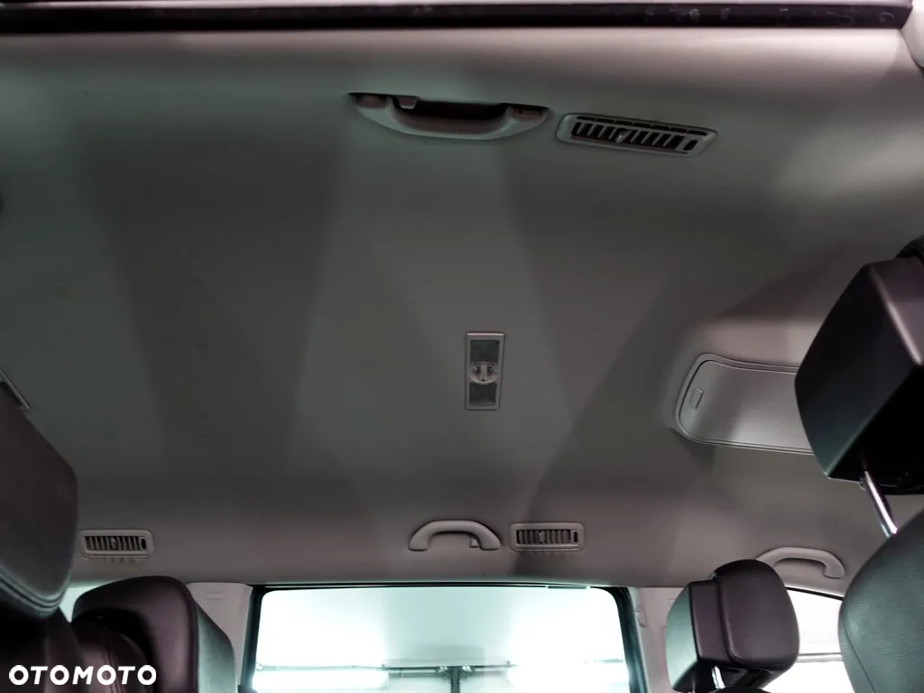 Volkswagen Sharan 2.0 TDI Highline DSG - 23