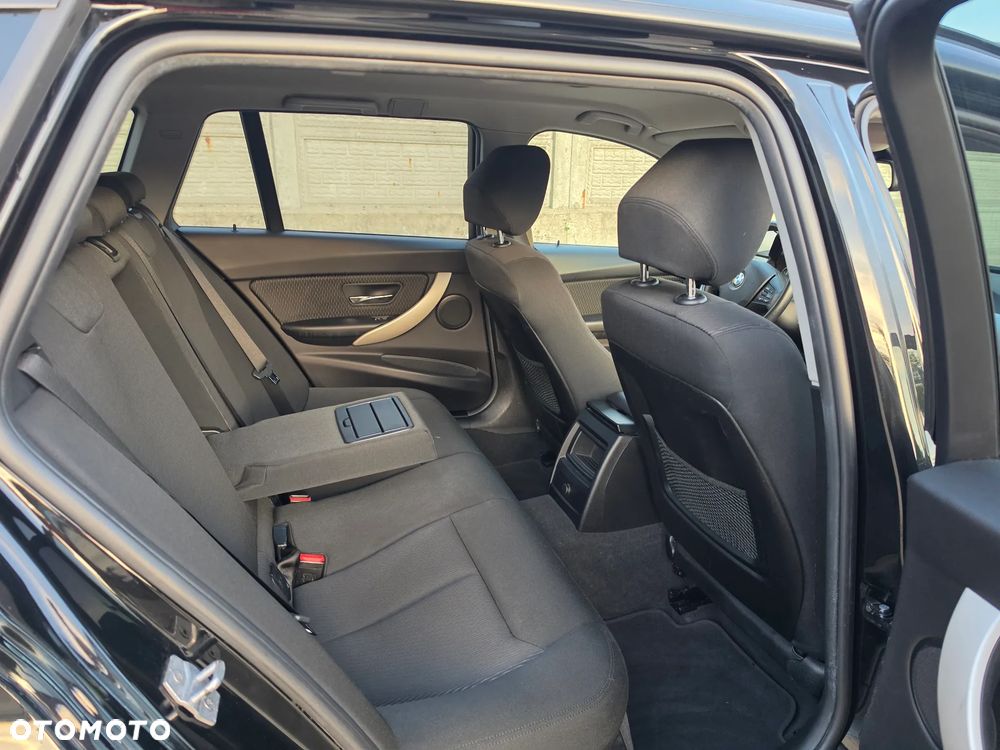 BMW Seria 3 316d Advantage - 19