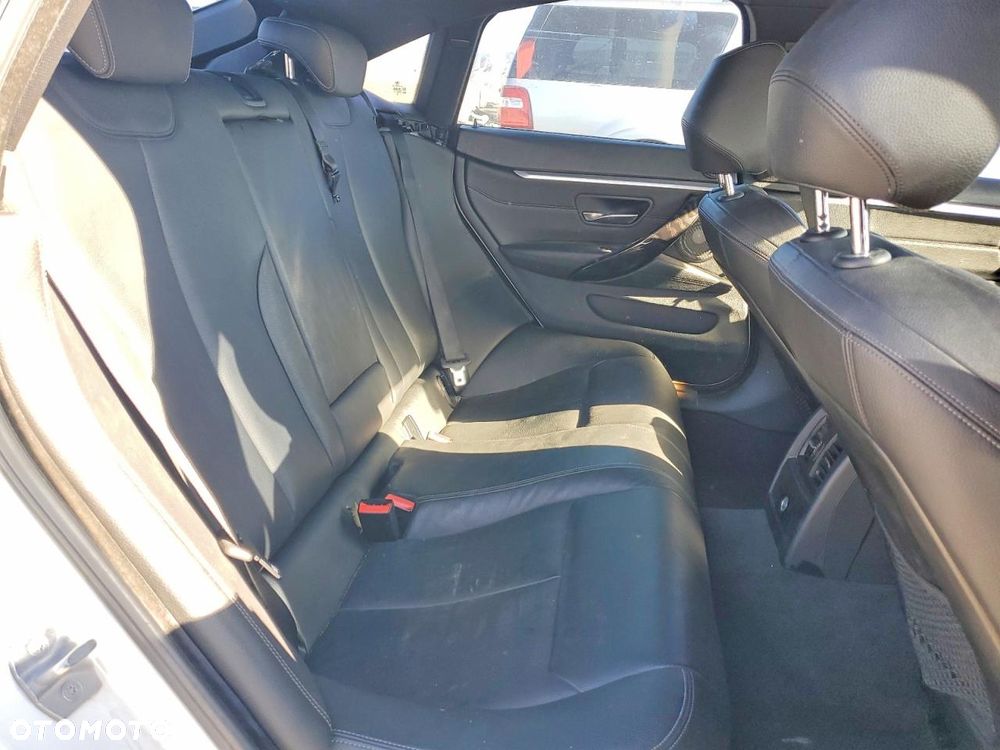 BMW Seria 4 440i M Sport Line - 10