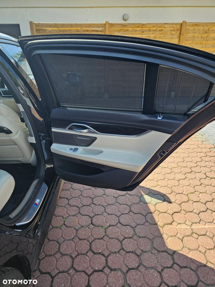 BMW Seria 7 750Ld xDrive sport - 10