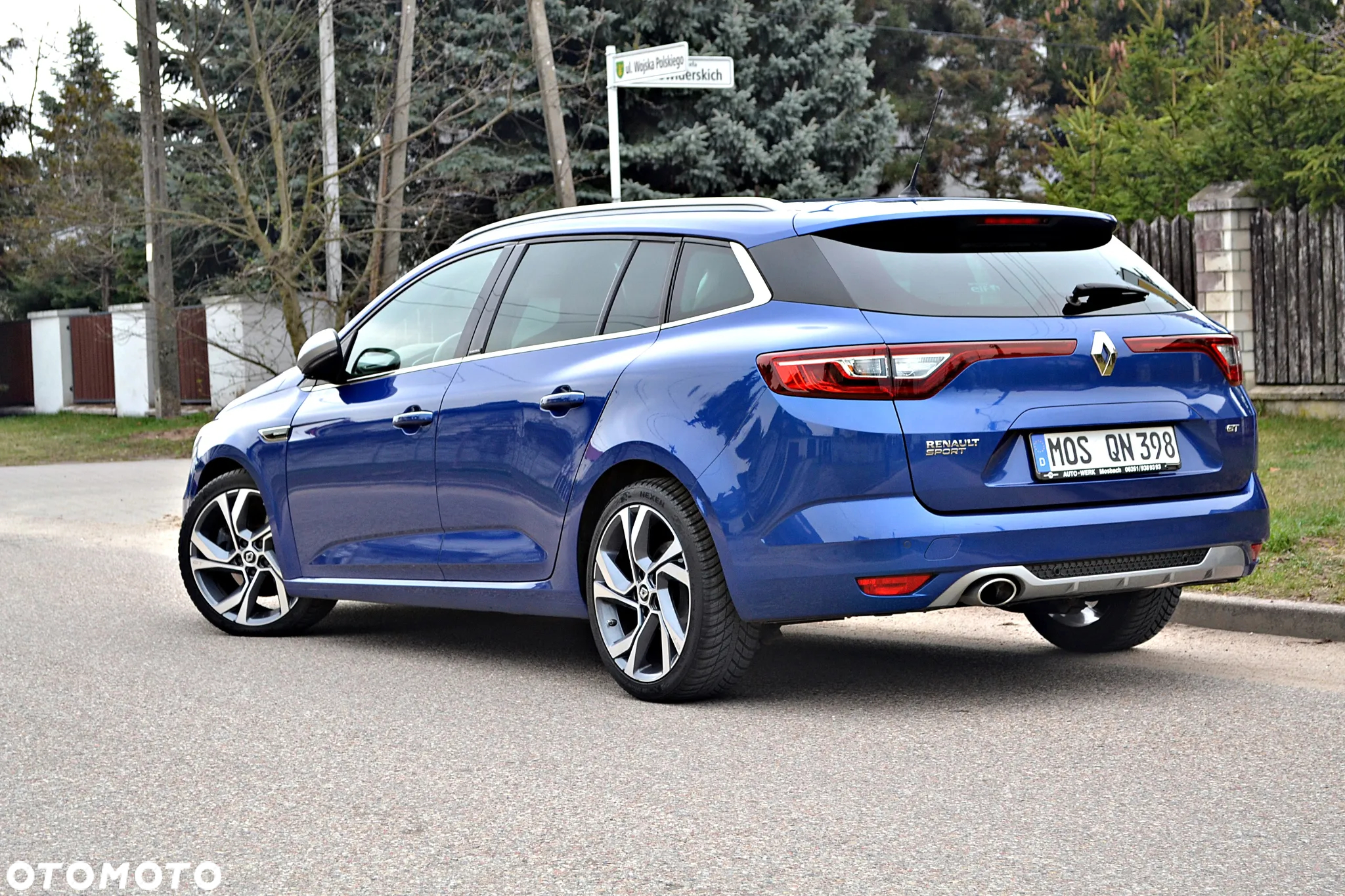 Renault Megane Grandtour ENERGY dCi 165 EDC GT LINE - 9