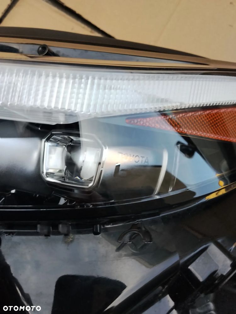 Lampa Lewa Full LED Toyota bz4x Europa - 2