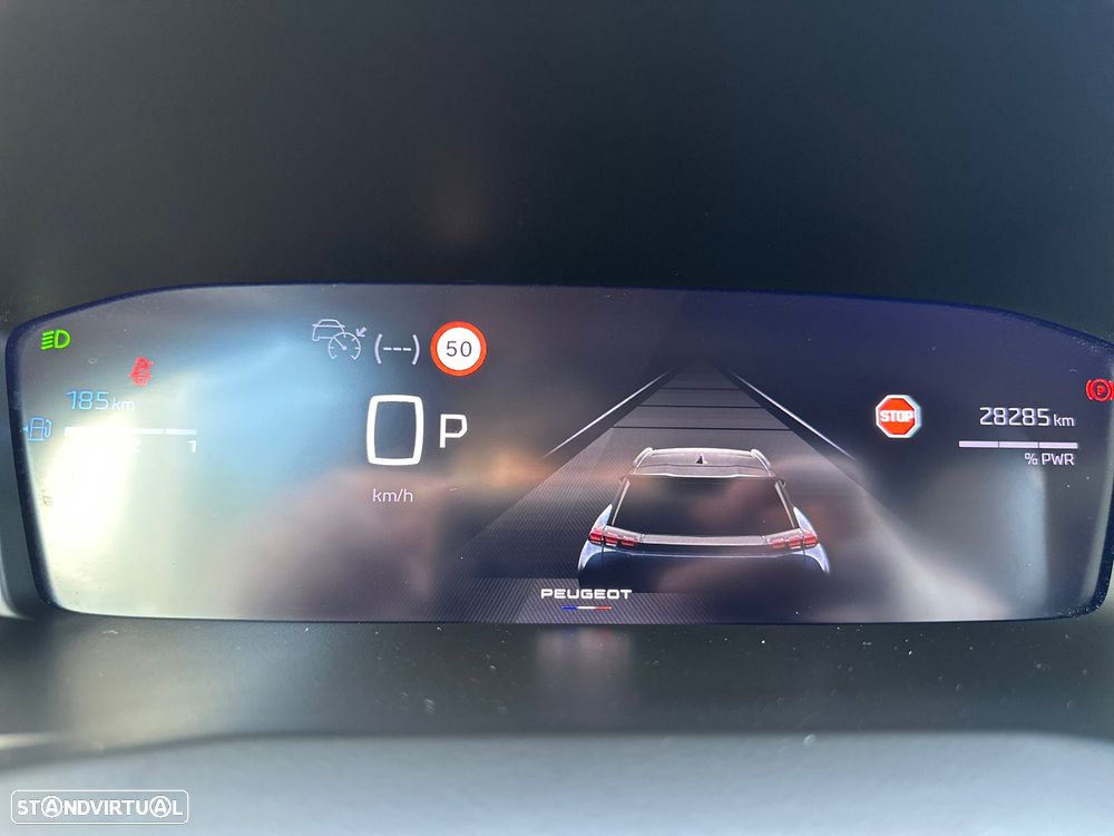 Peugeot 2008 1.2 Hybrid Allure e-DCS6 - 29