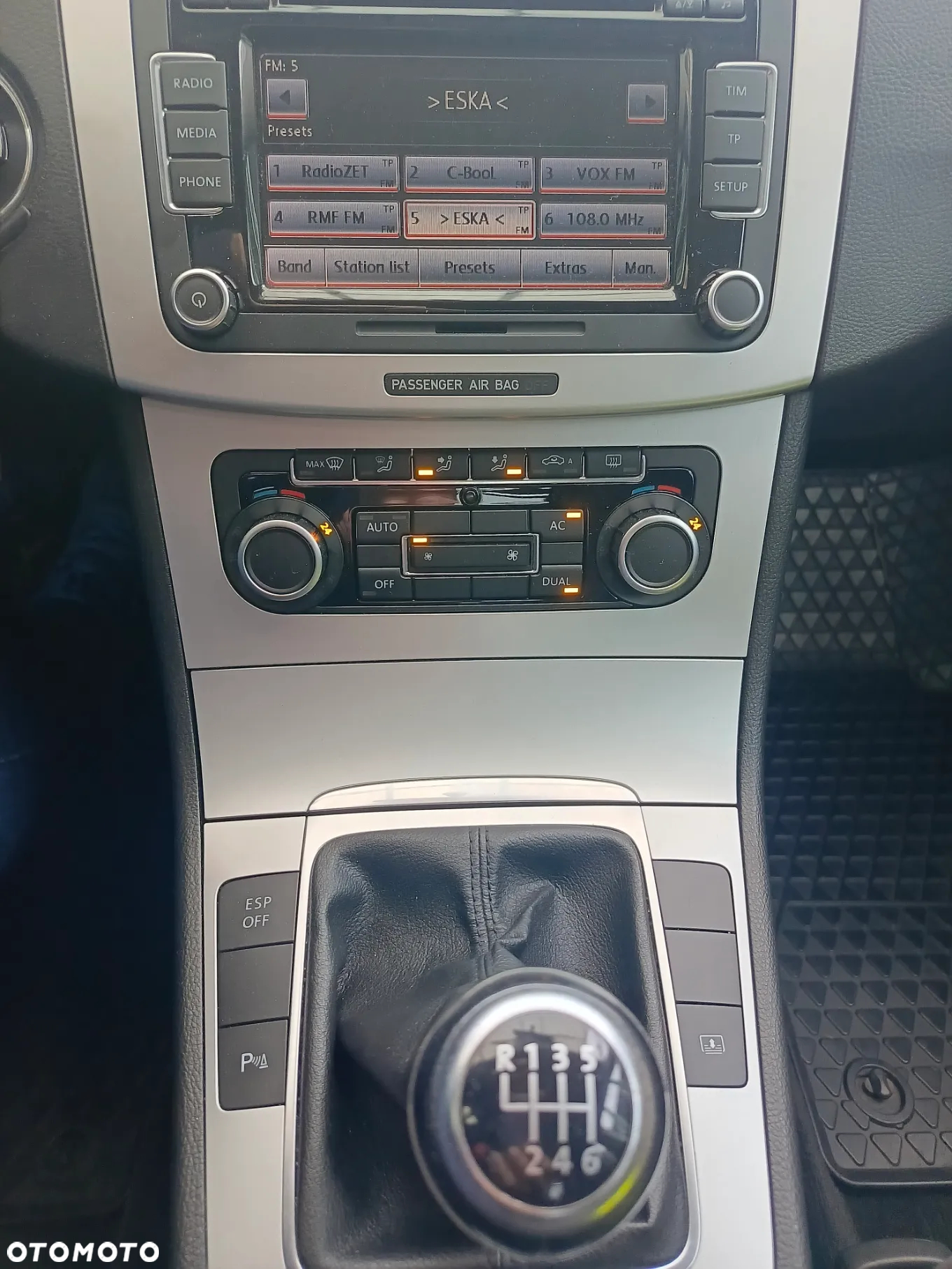 Volkswagen Passat 1.8 TSI Comfortline - 13