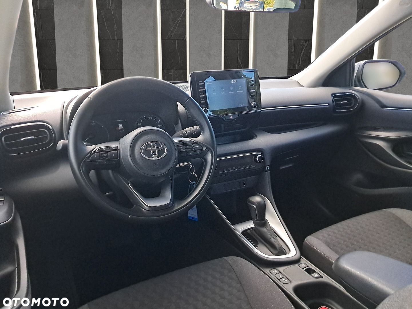 Toyota Yaris Hybrid 1.5 Comfort - 20
