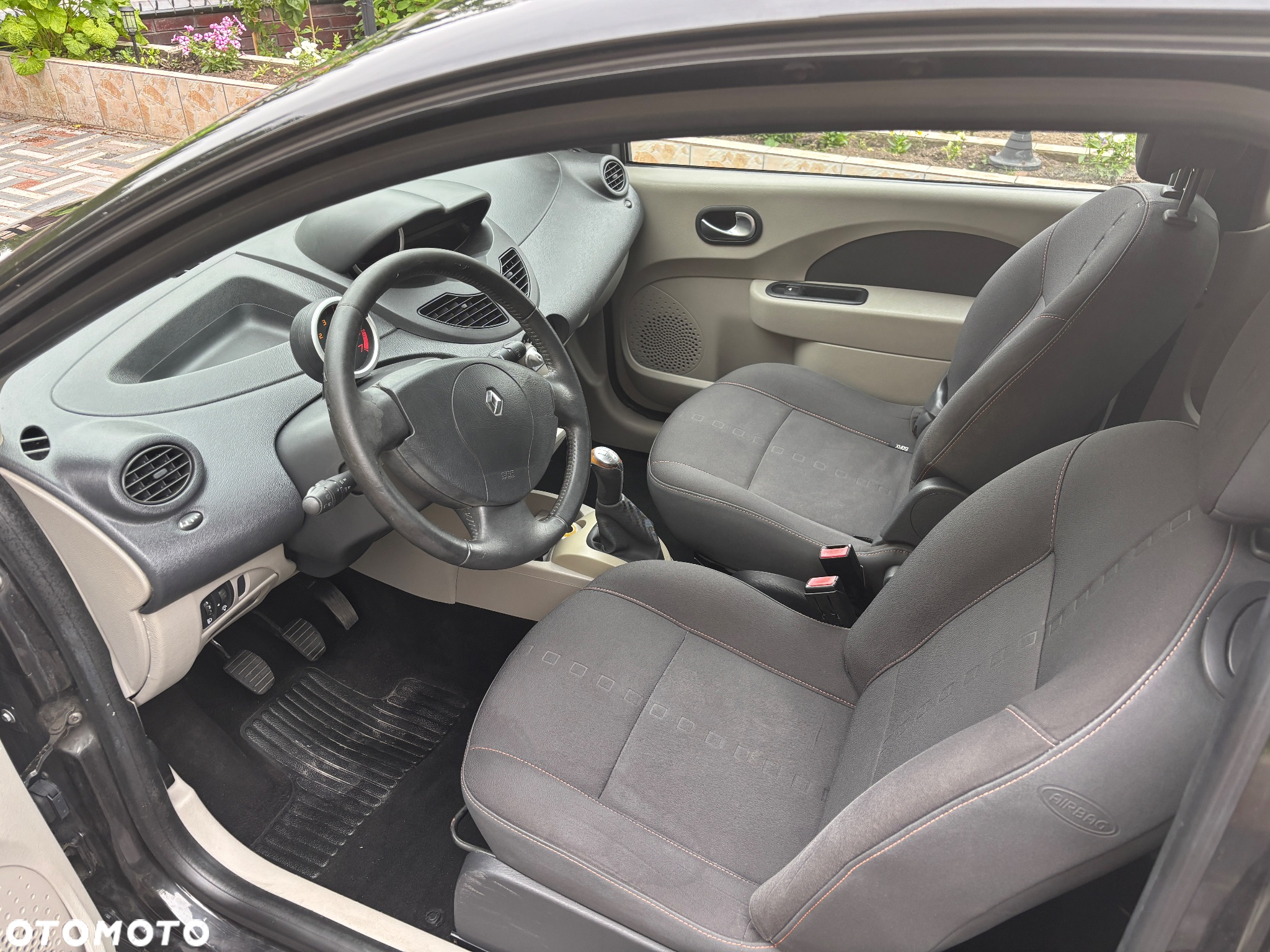 Renault Twingo 1.2 TCE GT - 16