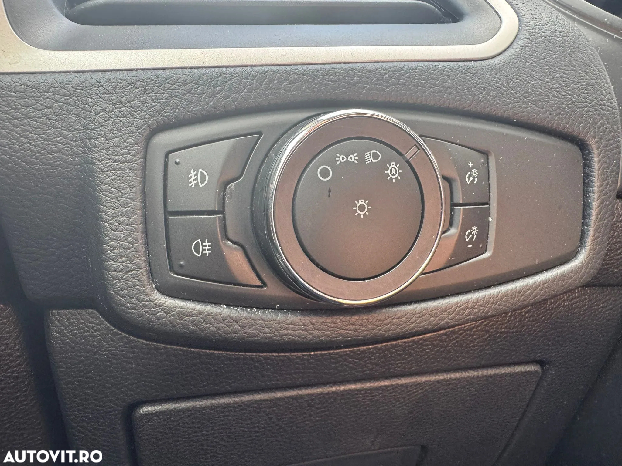 Ford S-Max 2.0 TDCi Powershift Titanium - 22