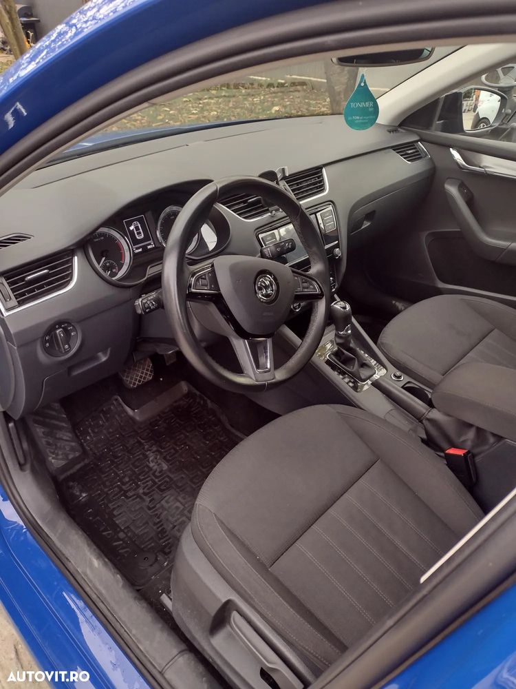 Skoda Octavia - 7
