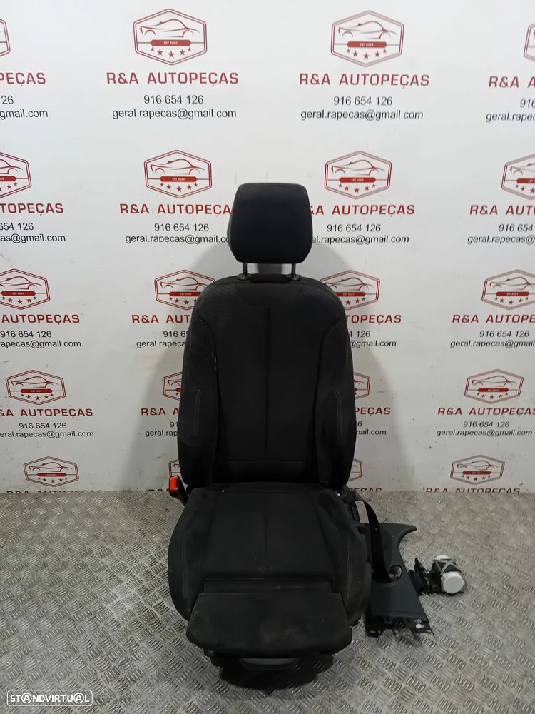 Conjunto de Bancos Bmw Série 1 F20 Pack M em Alcântara Original - 11