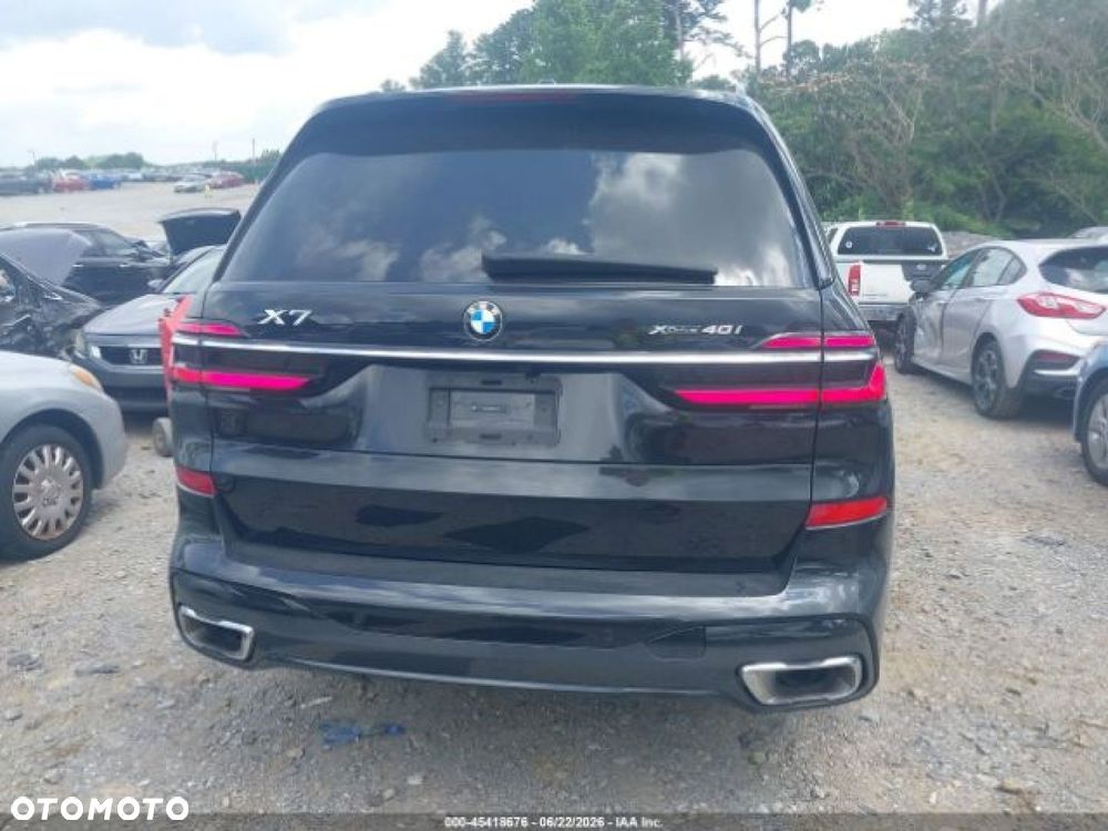 BMW X7 - 8