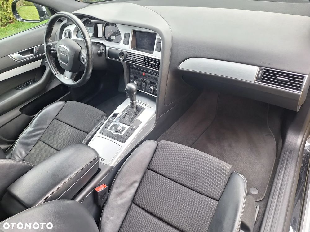 Audi A6 Avant 2.0T FSI Multitronic - 15