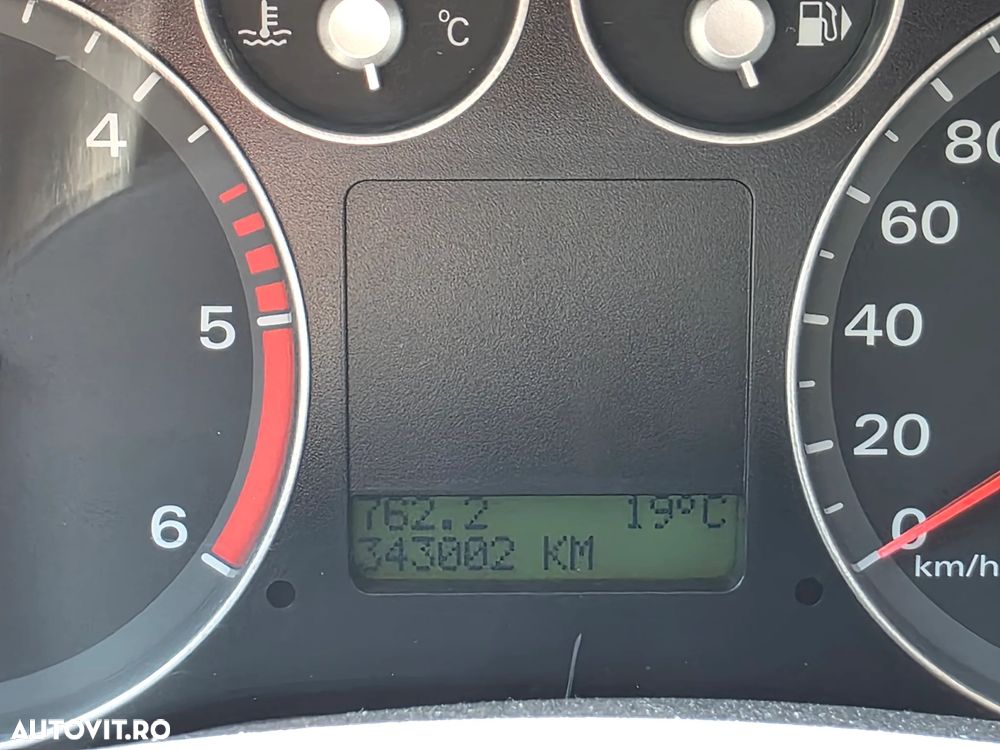 Ford Focus 1.6 TDCI DPF Ghia - 7