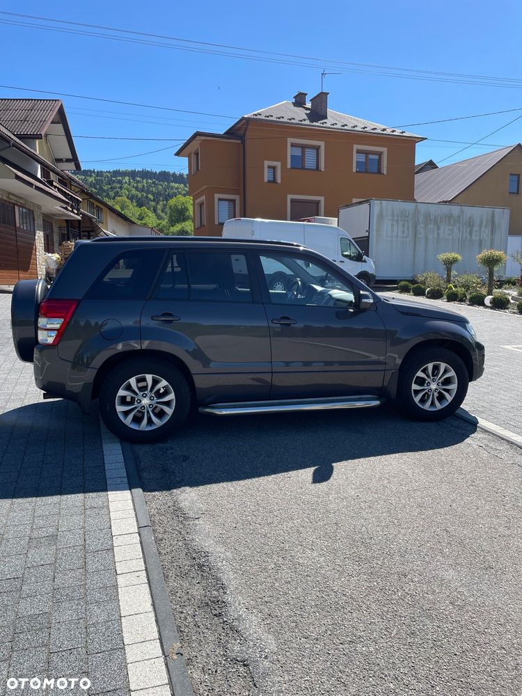 Suzuki Grand Vitara 2.4 Premium - 3