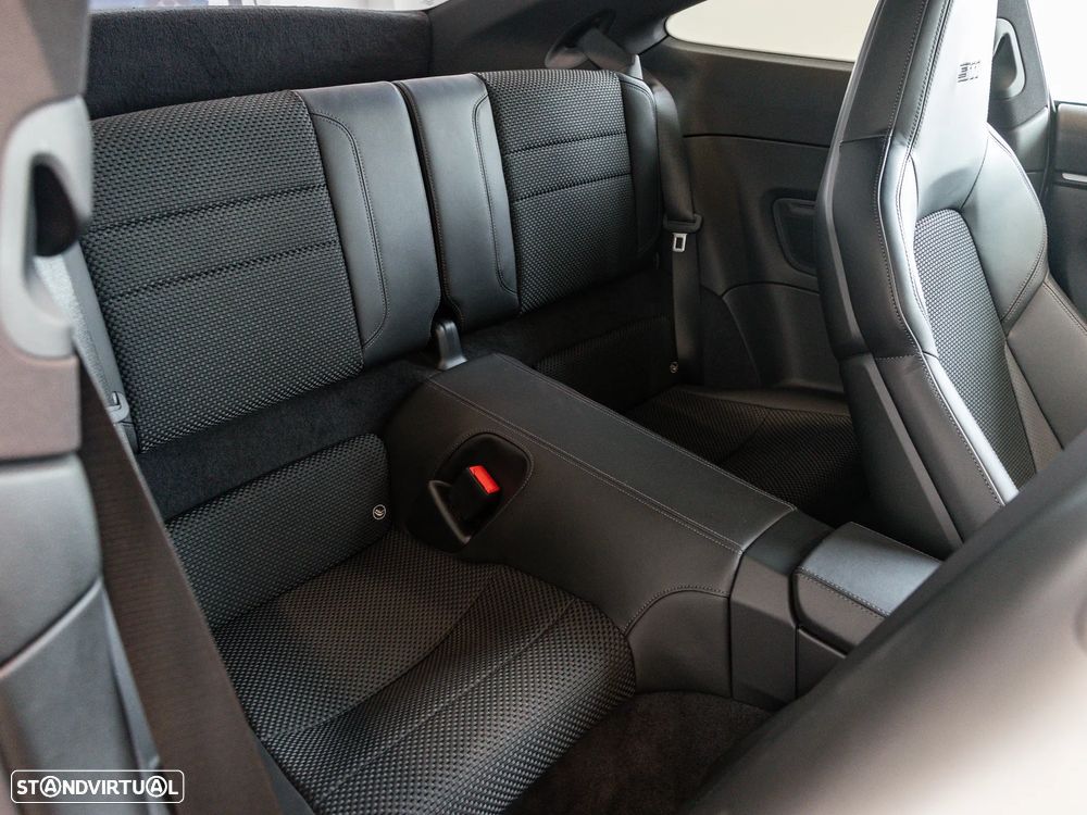 Porsche 911 (992) Carrera T PDK - 31