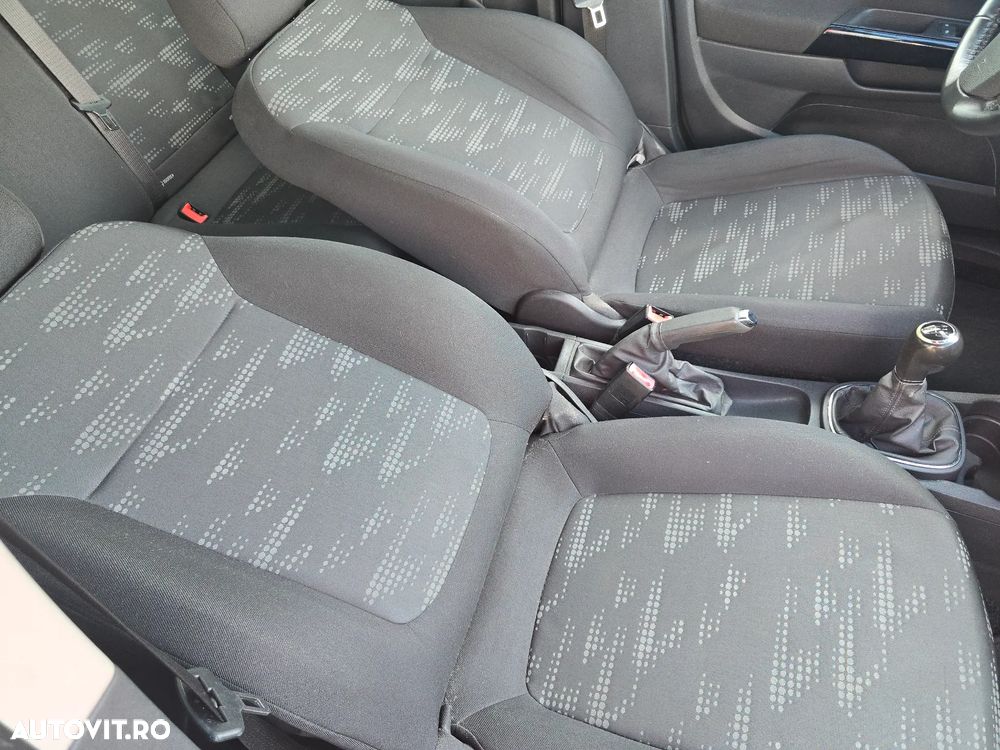 Opel Corsa 1.2 16V - 10