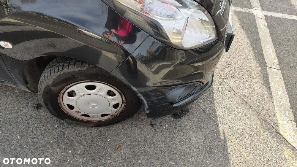 Chevrolet Spark 1.0 Base - 15