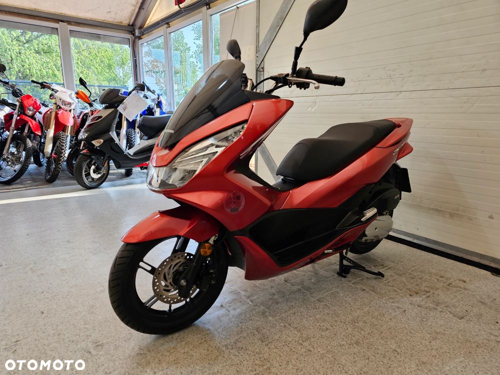 Honda PCX - 12