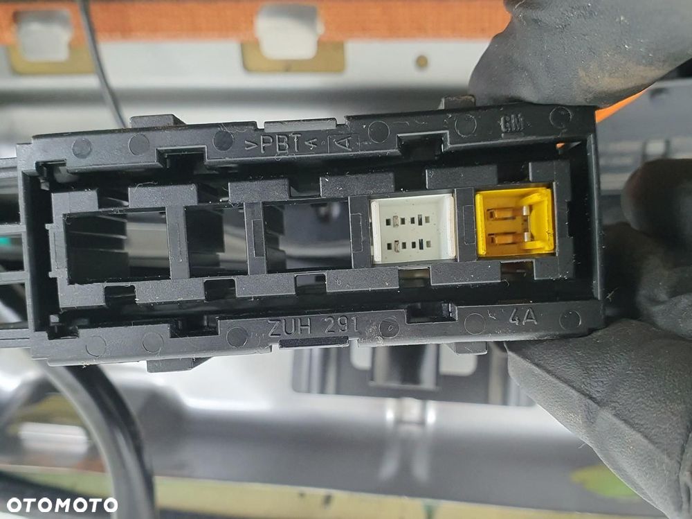 FOTEL PRAWY PRZÓD PRZEDNI PASAŻERA OPEL ASTRA III H EUROPA - 11