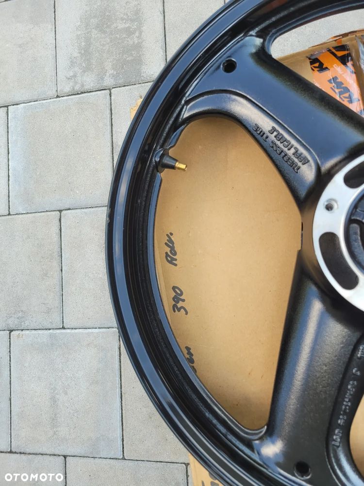 Felga przód, przednia Honda Varadero 125 XL 125 - 11