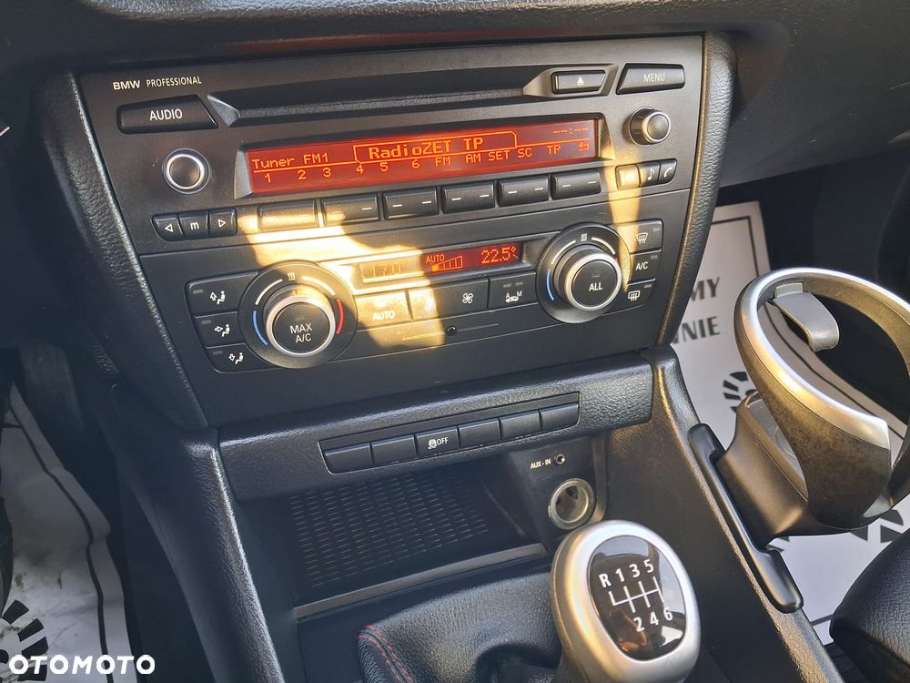 BMW X1 sDrive18i Sport Line - 8