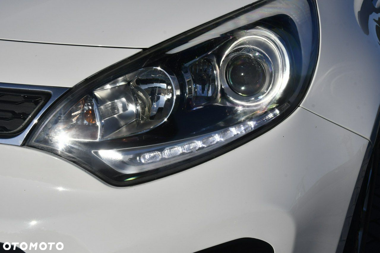 Kia Rio - 6