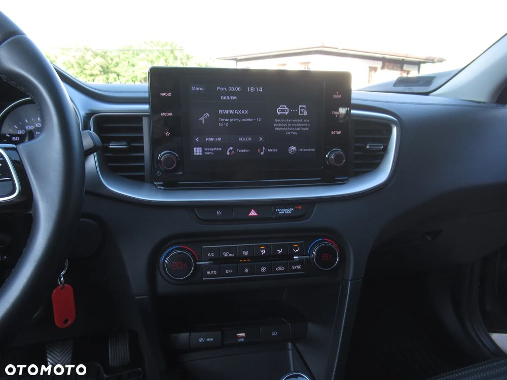 Kia Ceed 1.5 T-GDI M - 17