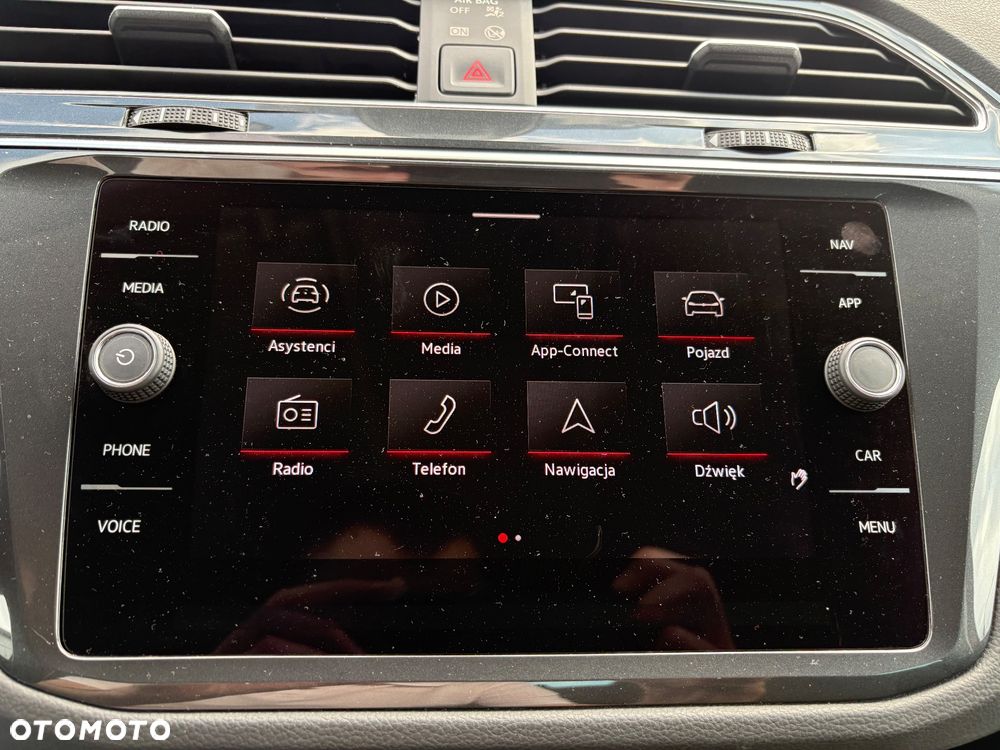Volkswagen Tiguan 2.0 TSI 4Mot Elegance DSG - 32