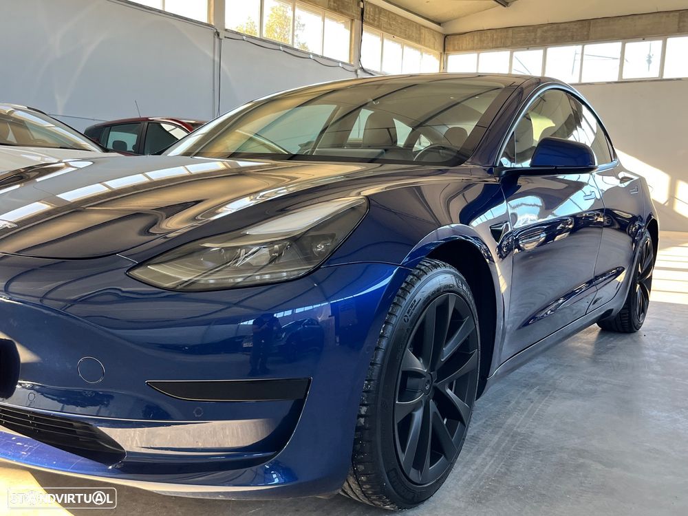 Tesla Model 3 - 18