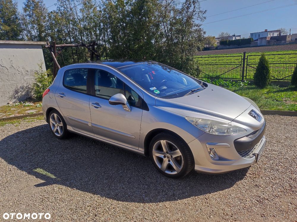 Peugeot 308 - 1