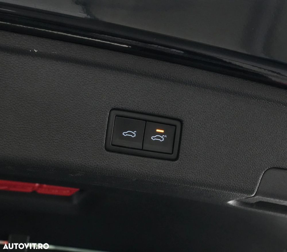 Volkswagen Touareg 3.0 V6 TSI OPF 4Motion Aut. Elegance - 31