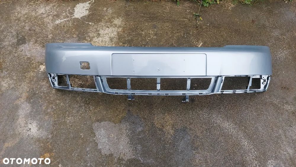 A4 b6 00-04 rok zderzak przedni LY7R - 1
