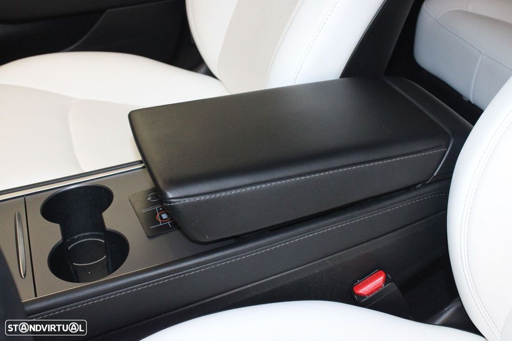 Tesla Model 3 Long Range Tração Integral - 29