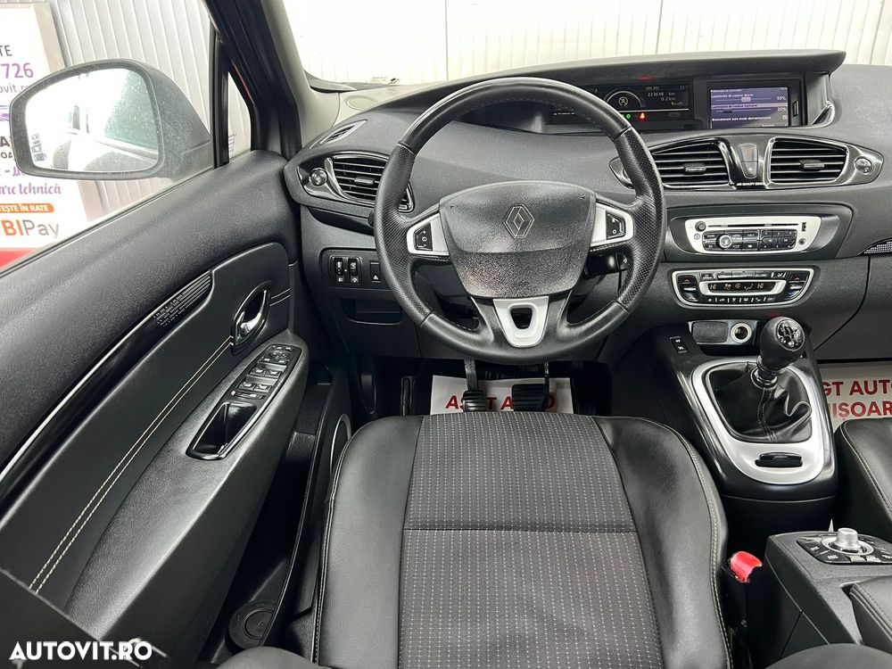 Renault Scenic - 8