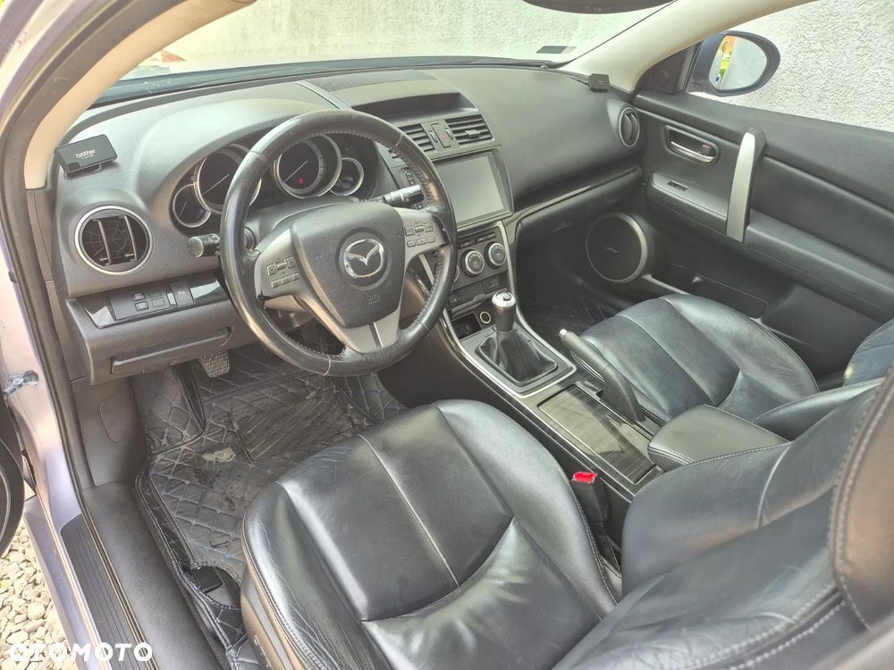 Mazda 6 - 11