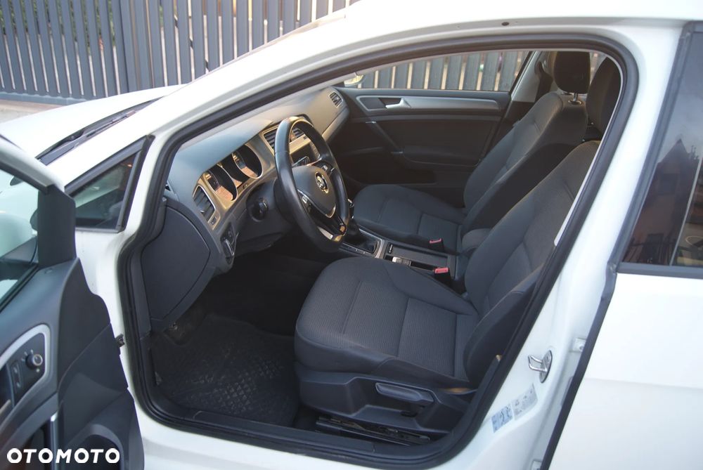 Volkswagen Golf 1.4 TSI BMT Comfortline - 11