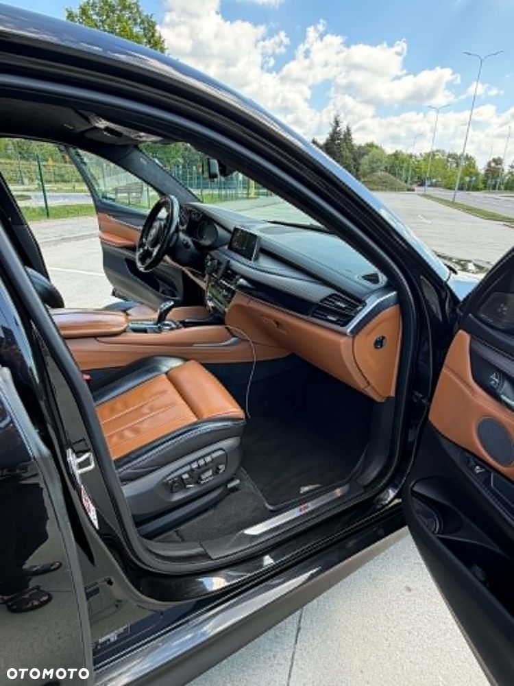 BMW X6 xDrive40d - 12