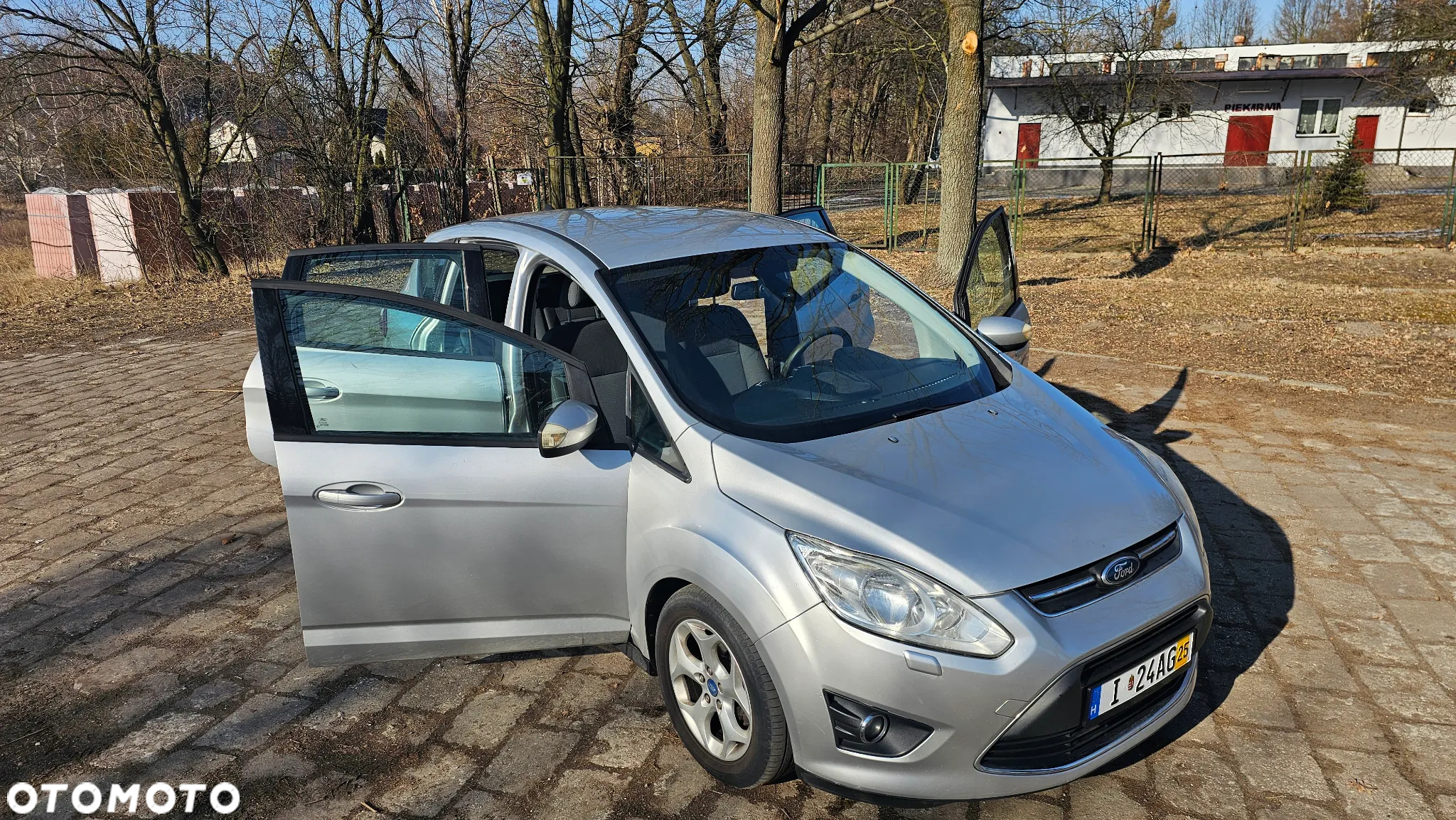 Ford C-MAX 1.6 TDCi Ambiente - 18