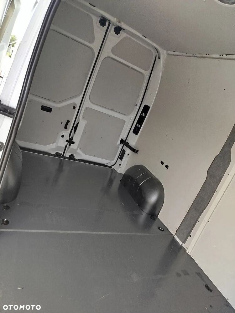 Renault Master L2H2 ŚREDNIAK - 24