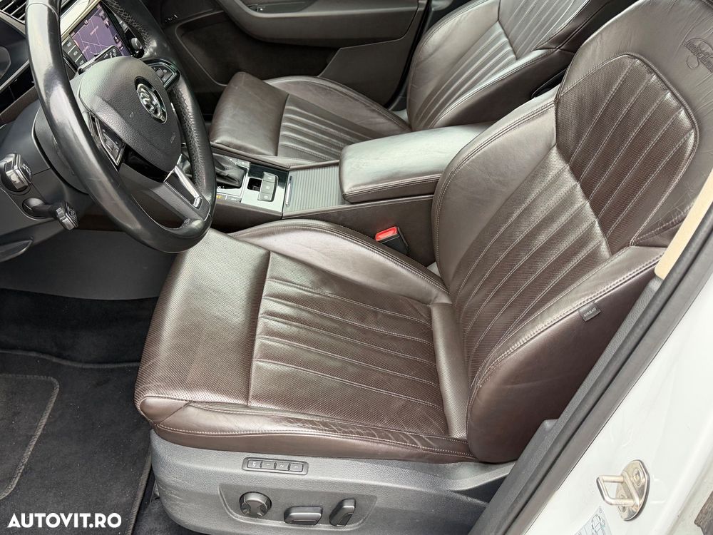 Skoda Superb 2.0 TDI DSG 4X4 Laurin & Klement - 4