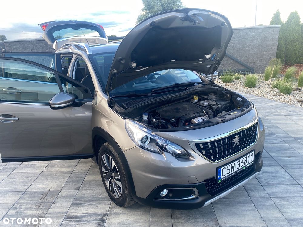 Peugeot 2008 PureTech 110 GPF Stop&Start EAT6 Allure - 19
