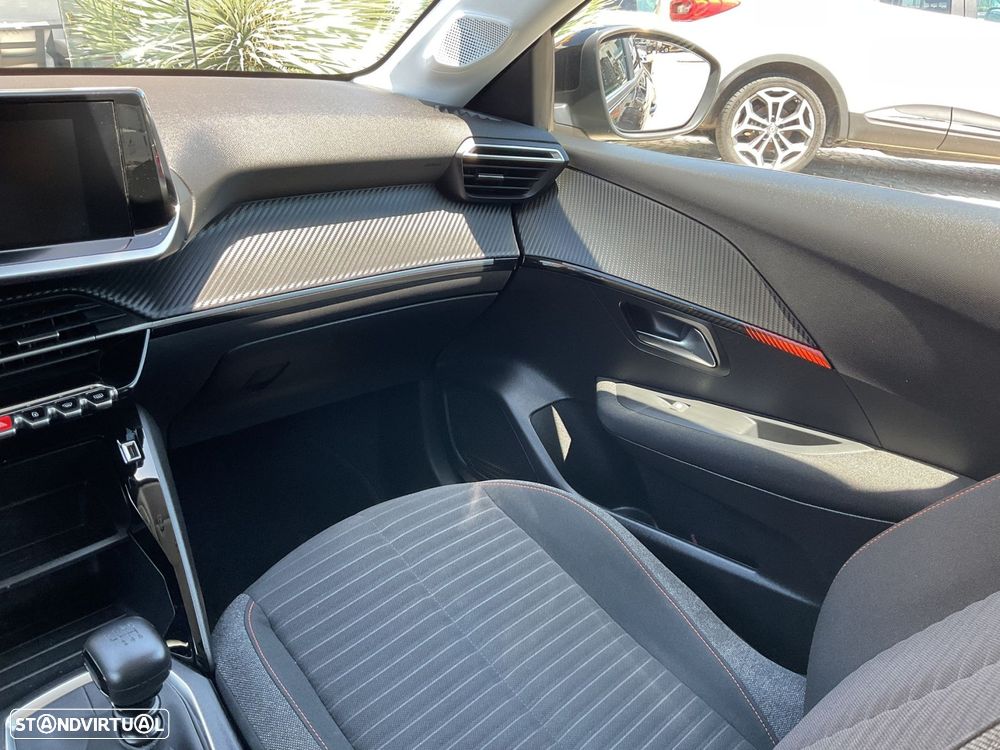 Peugeot 208 1.2 PureTech Active Pack - 26