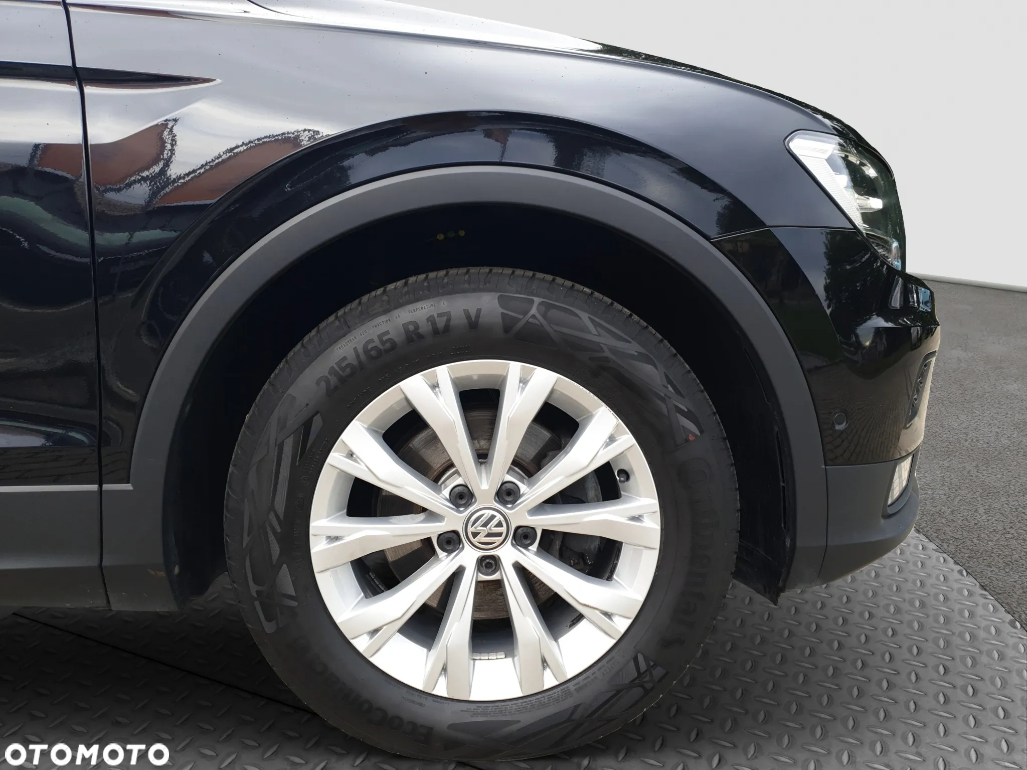 Volkswagen Tiguan 1.5 TSI EVO Comfortline DSG - 28