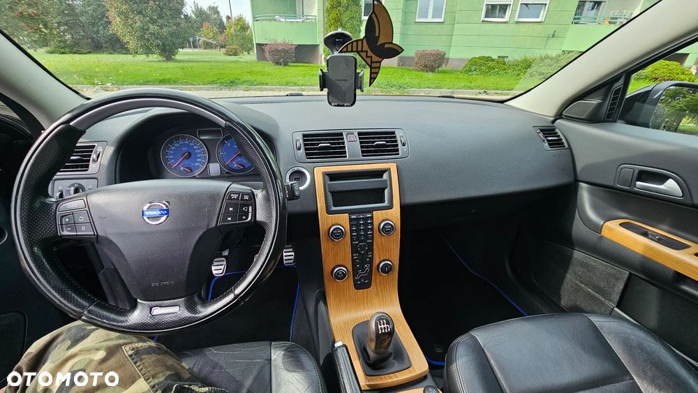 Volvo C30 D4 R-Design - 14