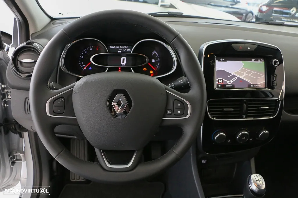 Renault Clio Sport Tourer 0.9 TCe Limited - 15