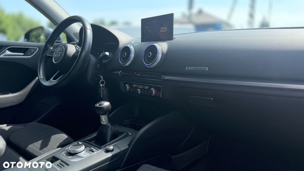 Audi A3 Sportback 1.6 TDI sport - 18