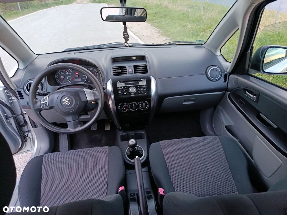 Suzuki SX4 1.6 VVT 4x2 Comfort - 28