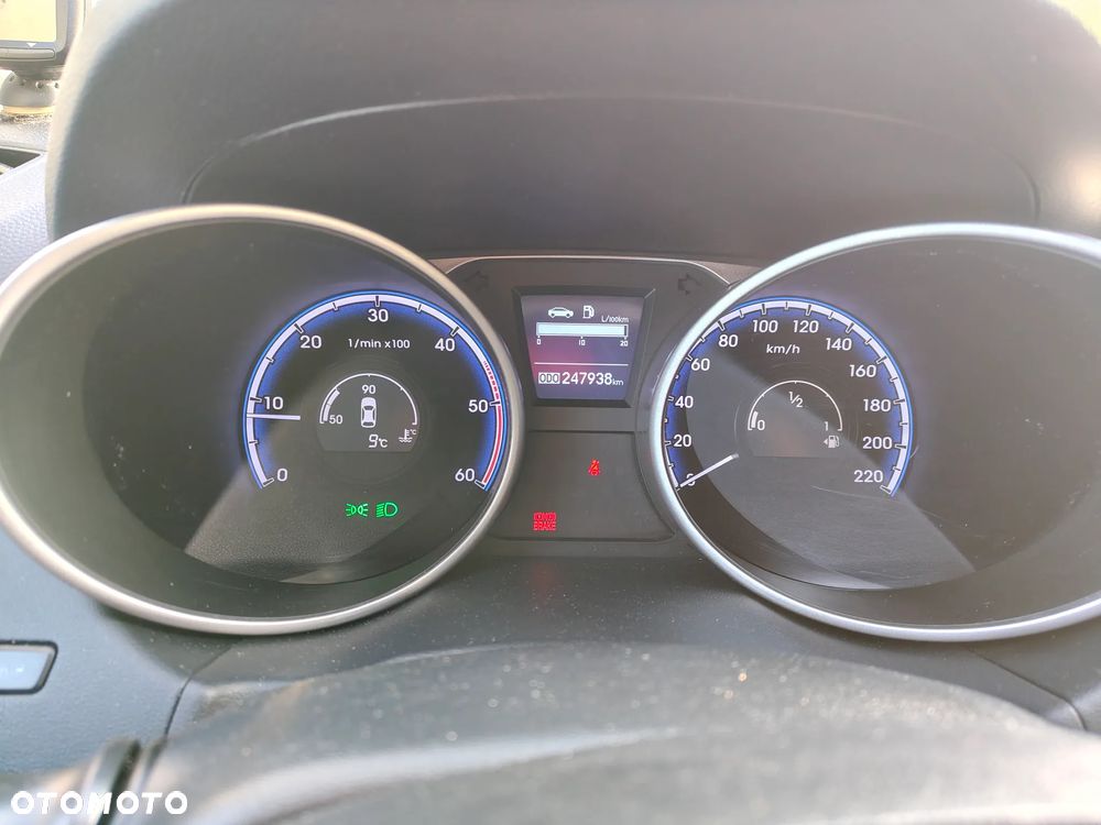 Hyundai ix35 2.0 CRDi 4WD Premium - 23