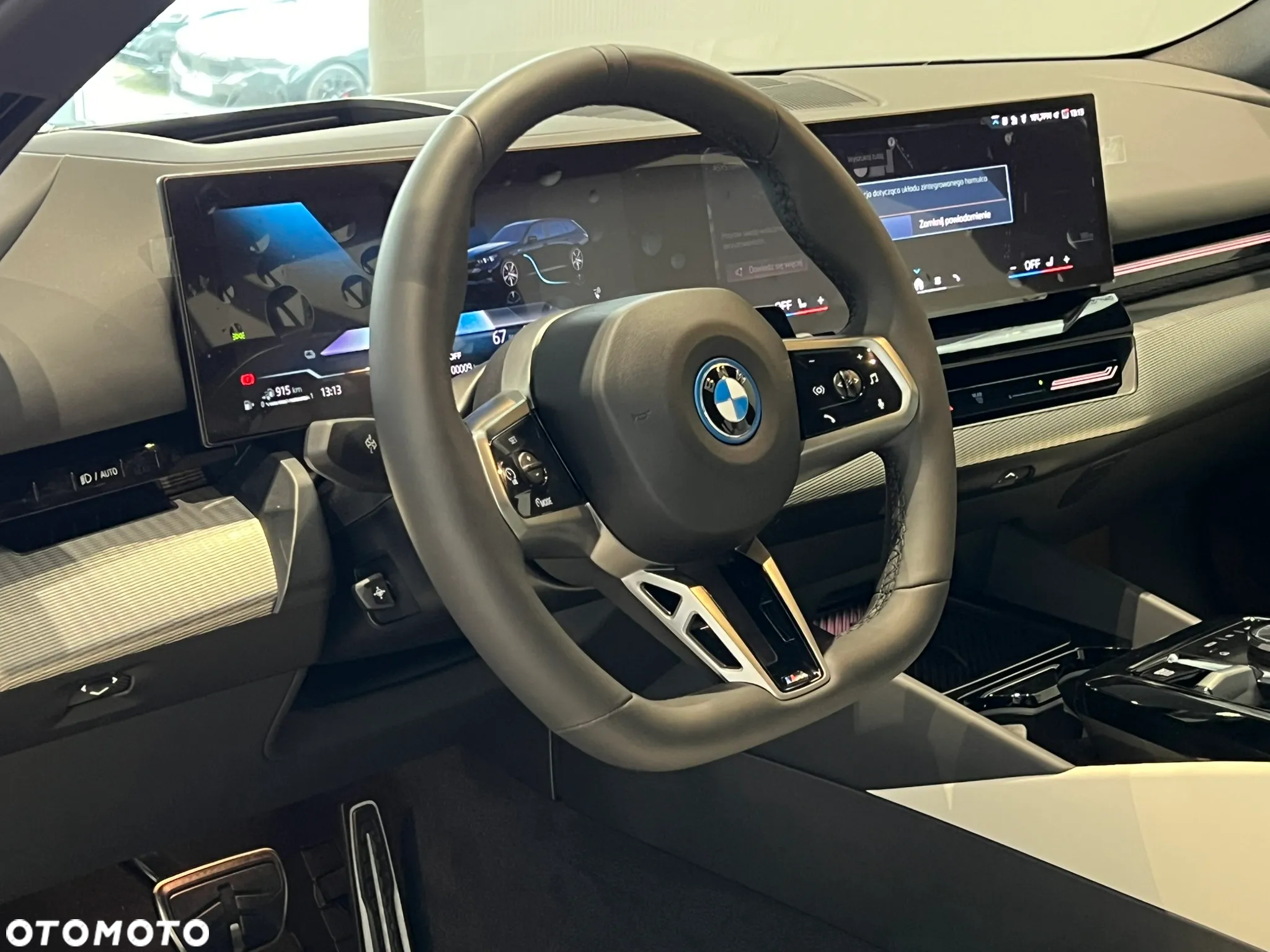 BMW Seria 5 530e xDrive PHEV M Sport - 16